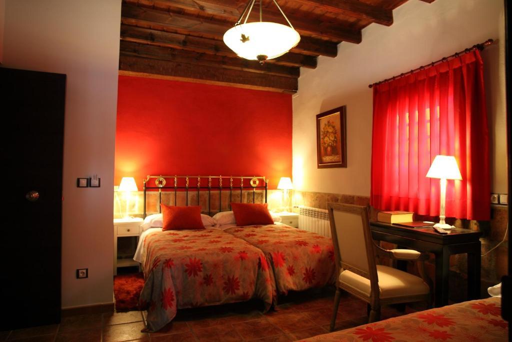 Douris Temple Hotel Сория Стая снимка